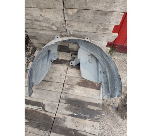 Локер (подкрылок) задний правый