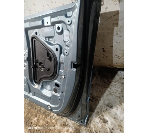 Дверь передняя правая