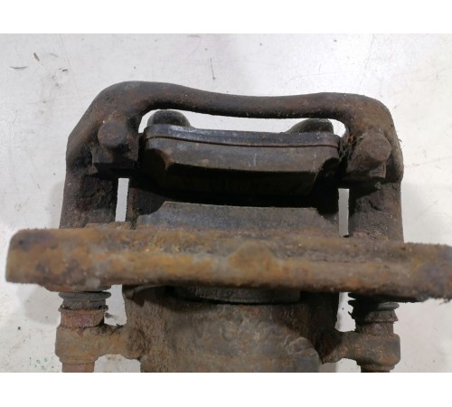 Суппорт задний левый