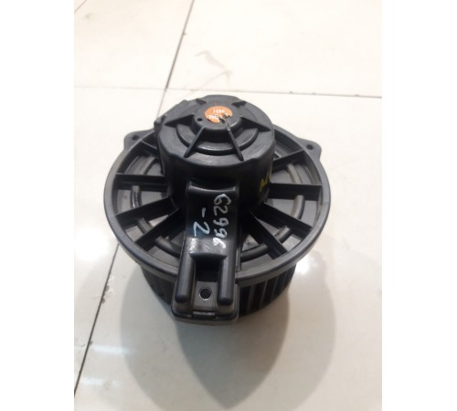 Моторчик отопителя (задний)