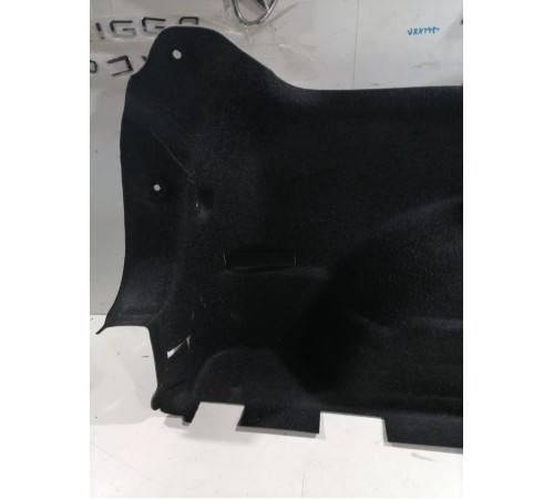 Обшивка багажника левая