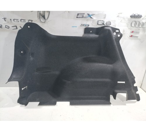 Обшивка багажника левая