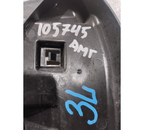 Накладка замка двери задняя левая