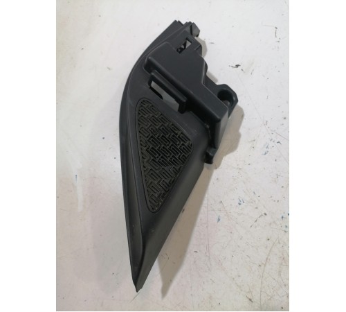 Динамик (уголок) двери передний левый