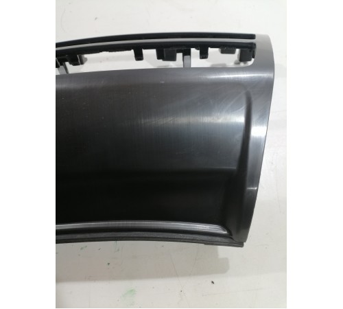 Панель рамка магнитолы