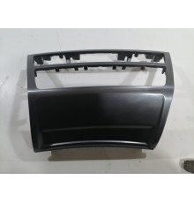 Панель рамка магнитолы