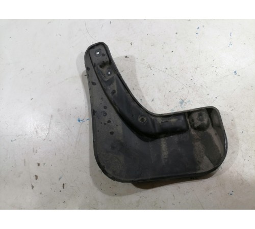 Брызговик задний правый