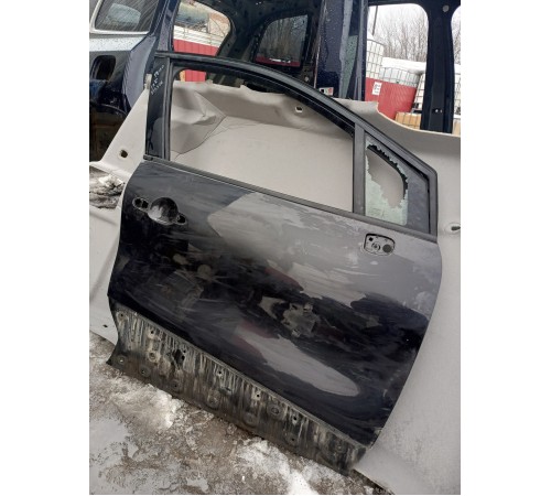 Дверь Передняя правая