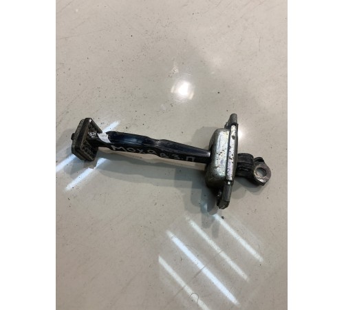 Ограничитель двери (задний, правый)