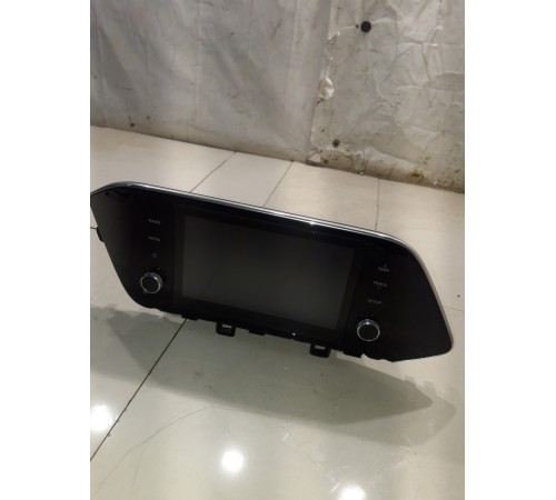 Магнитола (мультимедийный центр)