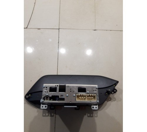 Магнитола (мультимедийный центр)