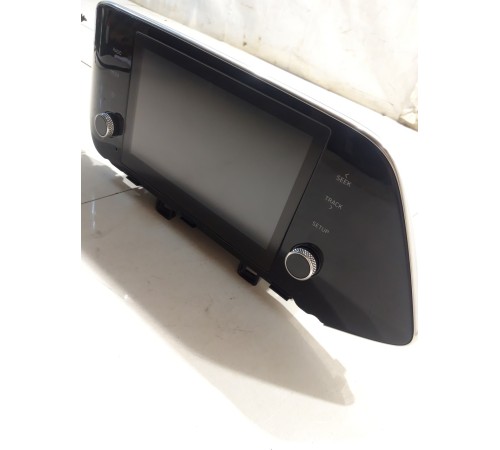 Магнитола (мультимедийный центр)