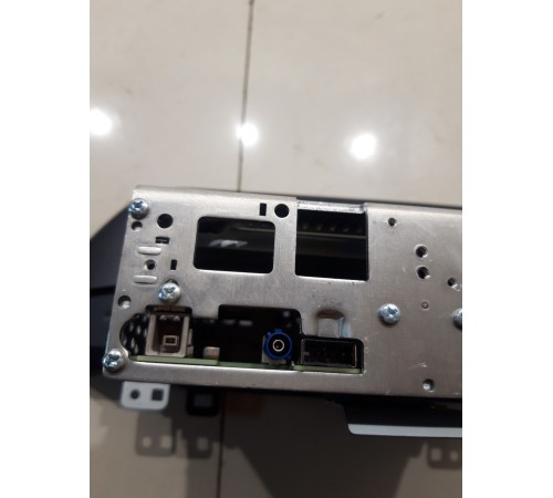 Магнитола (мультимедийный центр)