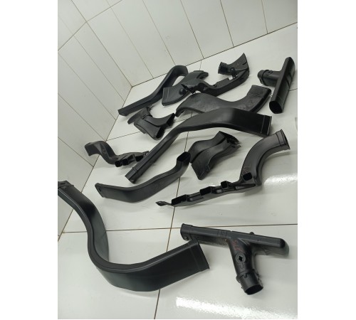 Воздуховод отопителя салонный