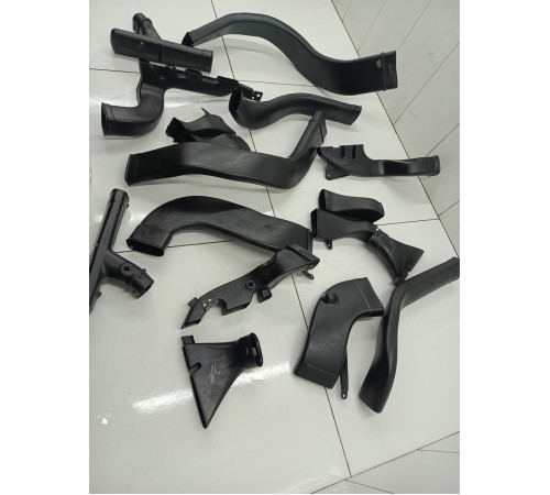 Воздуховод отопителя салонный