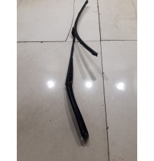 Поводок стеклоочистителя(левый)