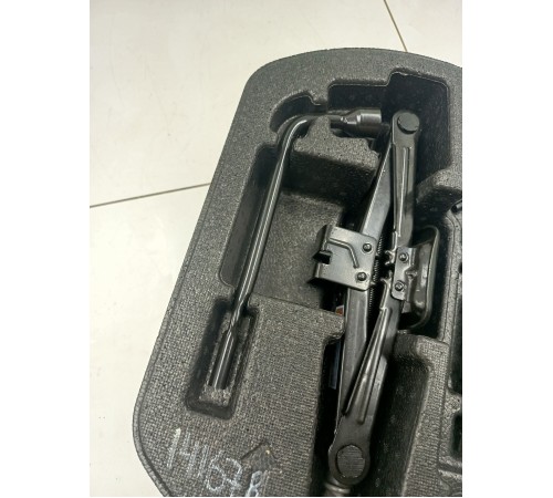 Ящик для инструментов пенопласт в багажник в сборе