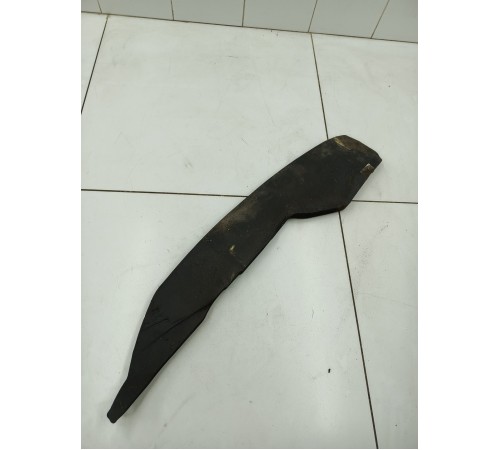 пыльник крыла передний левый