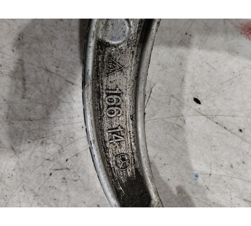 Рычаг подвески (передний правый верхний)