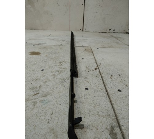 Молдинг Стекла Передний Правый