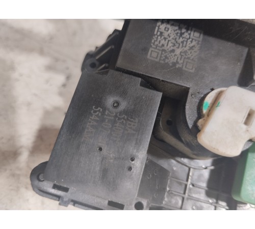 Замок крышки багажника