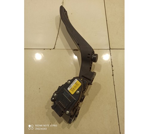 Педаль газа