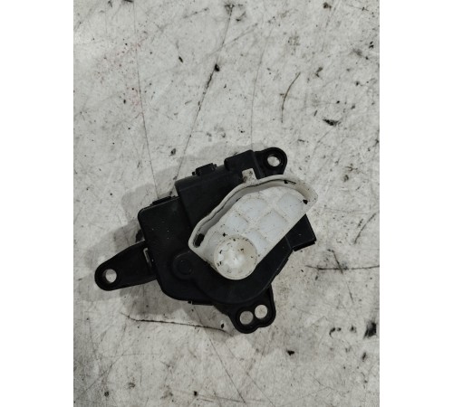 Моторчик привода заслонок отопителя