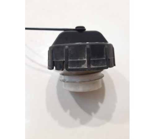 крышка топливного бака