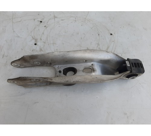 Рычаг подвески(задний правый) поперечный