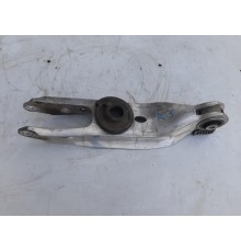 Рычаг подвески(задний правый) поперечный