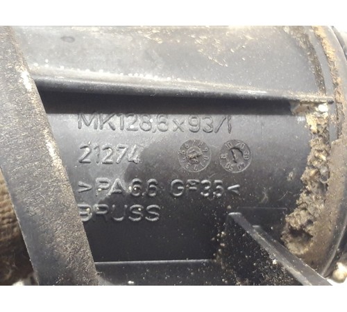 Маслозаливная горловина