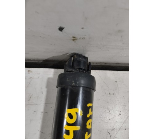 Амортизатор крышки багажника левый