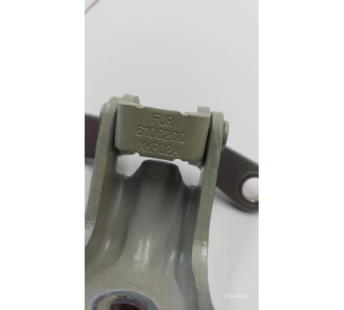 Петля двери передняя правая верхняя