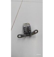 Петля двери передняя правая верхняя