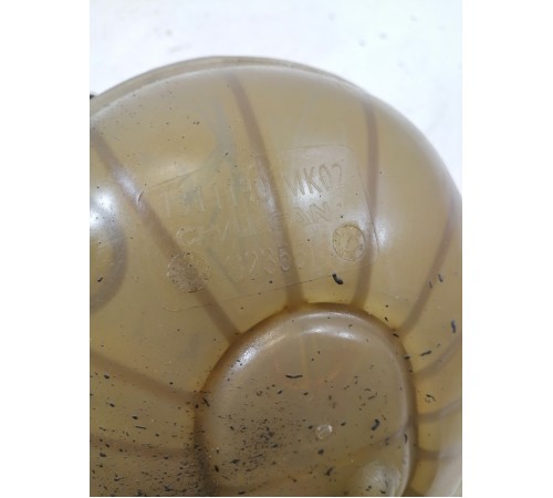 Бачок расширительный