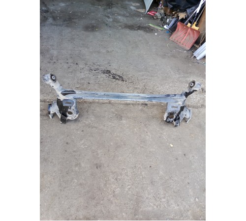 Балка задняя