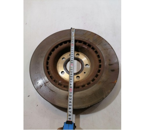 Тормозной диск передний