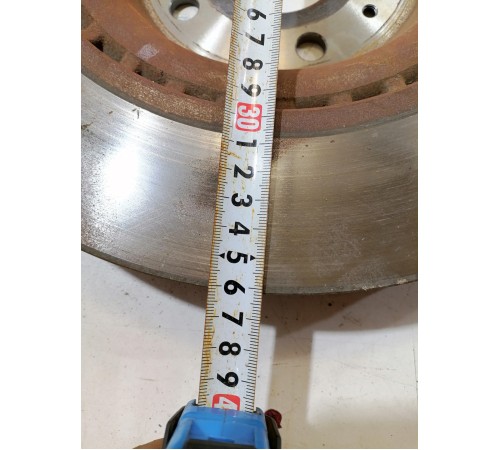 Тормозной диск передний