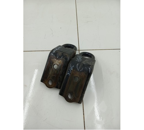 Петли рамы задние 2 шт.