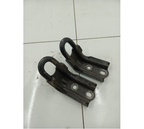 Петли рамы задние 2 шт.