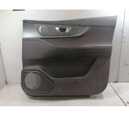 Обшивка двери передняя правая