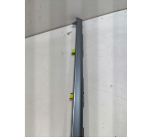 Накладка торпедо правая