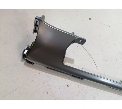 Накладка торпедо правая