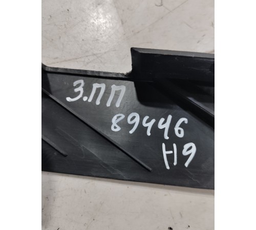 Накладка крепления сиденья задняя правая