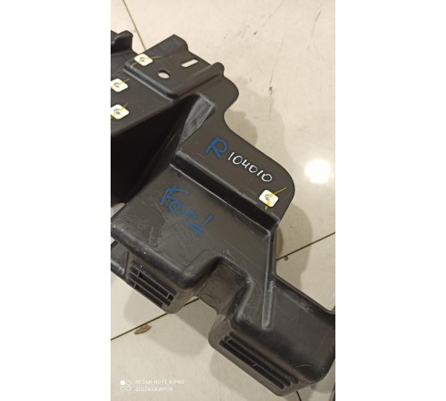 Кронштейн(крепление) консоли правый