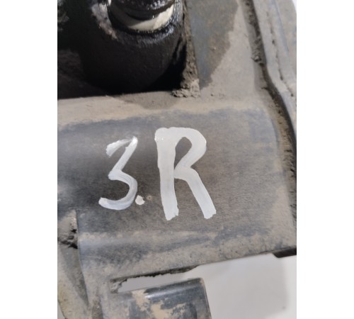 Суппорт(задний правый)