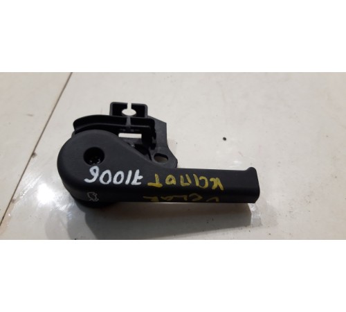 Рычаг открывания капота