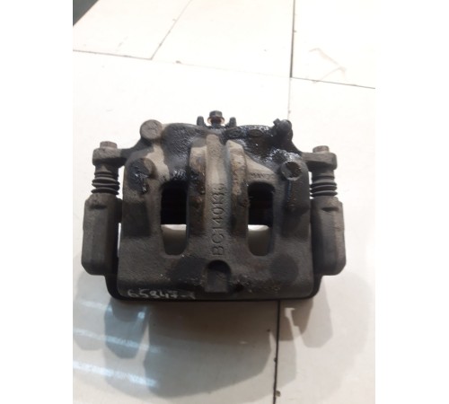 Суппорт (передний, правый)