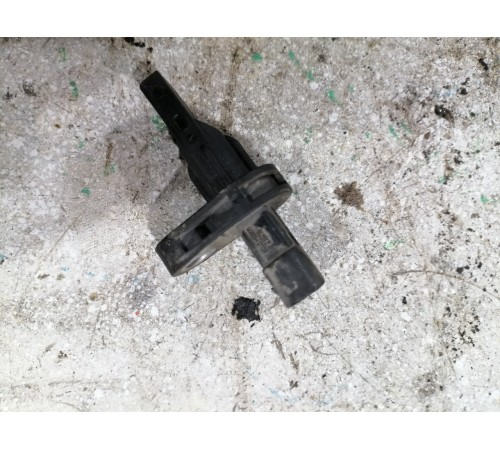 Датчик ABS задний