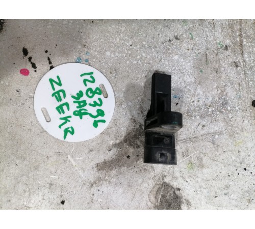 Датчик ABS задний